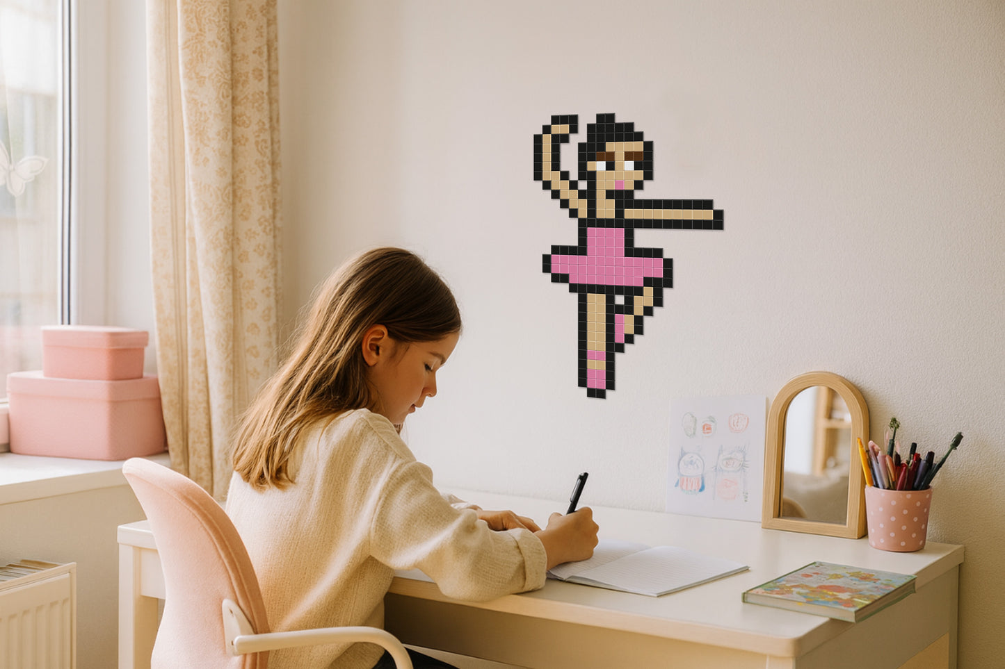 décoration murale pixel art danseuse chambre enfabnt